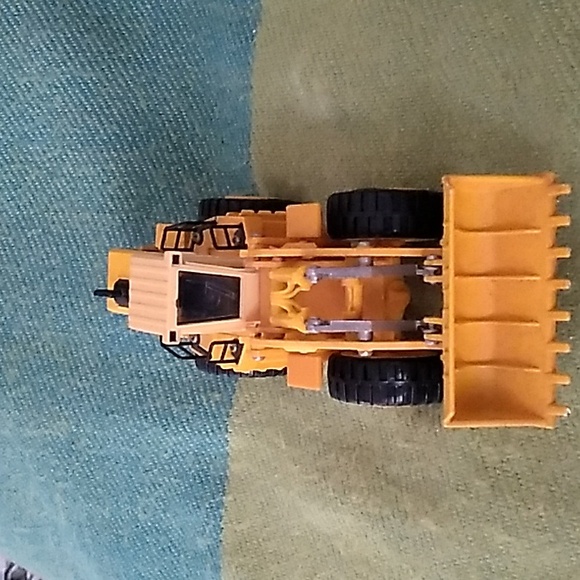 Vintage Yonezawa Japan Die-Cast Kawasaki Wheel Loader 88ZII 1/48 Scale - Picture 5 of 10